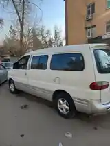 Микроавтобус Hyundai Starex, 2003-4