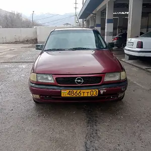 Opel Astra F, 1992