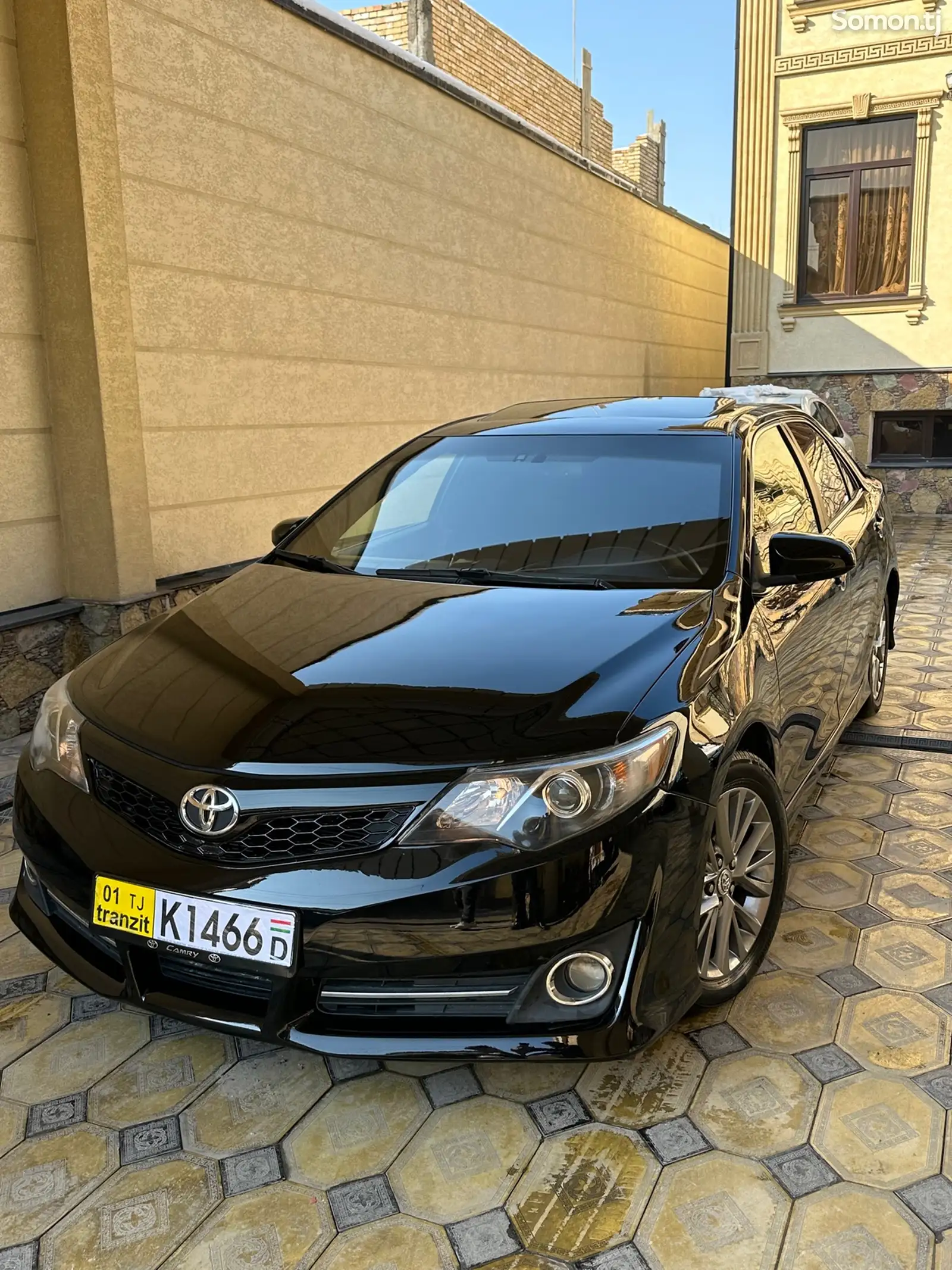 Toyota Camry, 2013-1