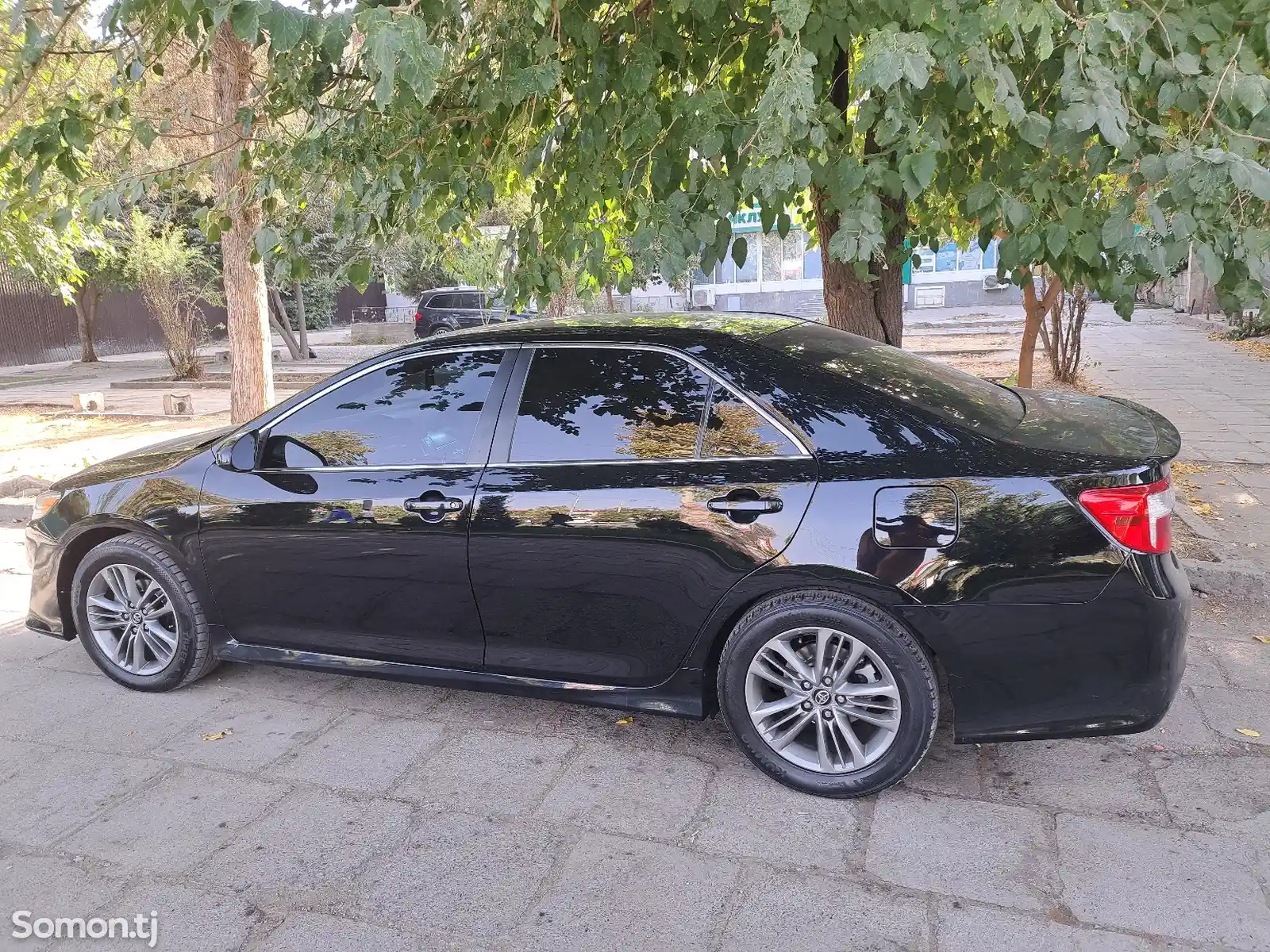 Toyota Camry, 2013-5