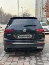 Volkswagen Tiguan, 2021-5