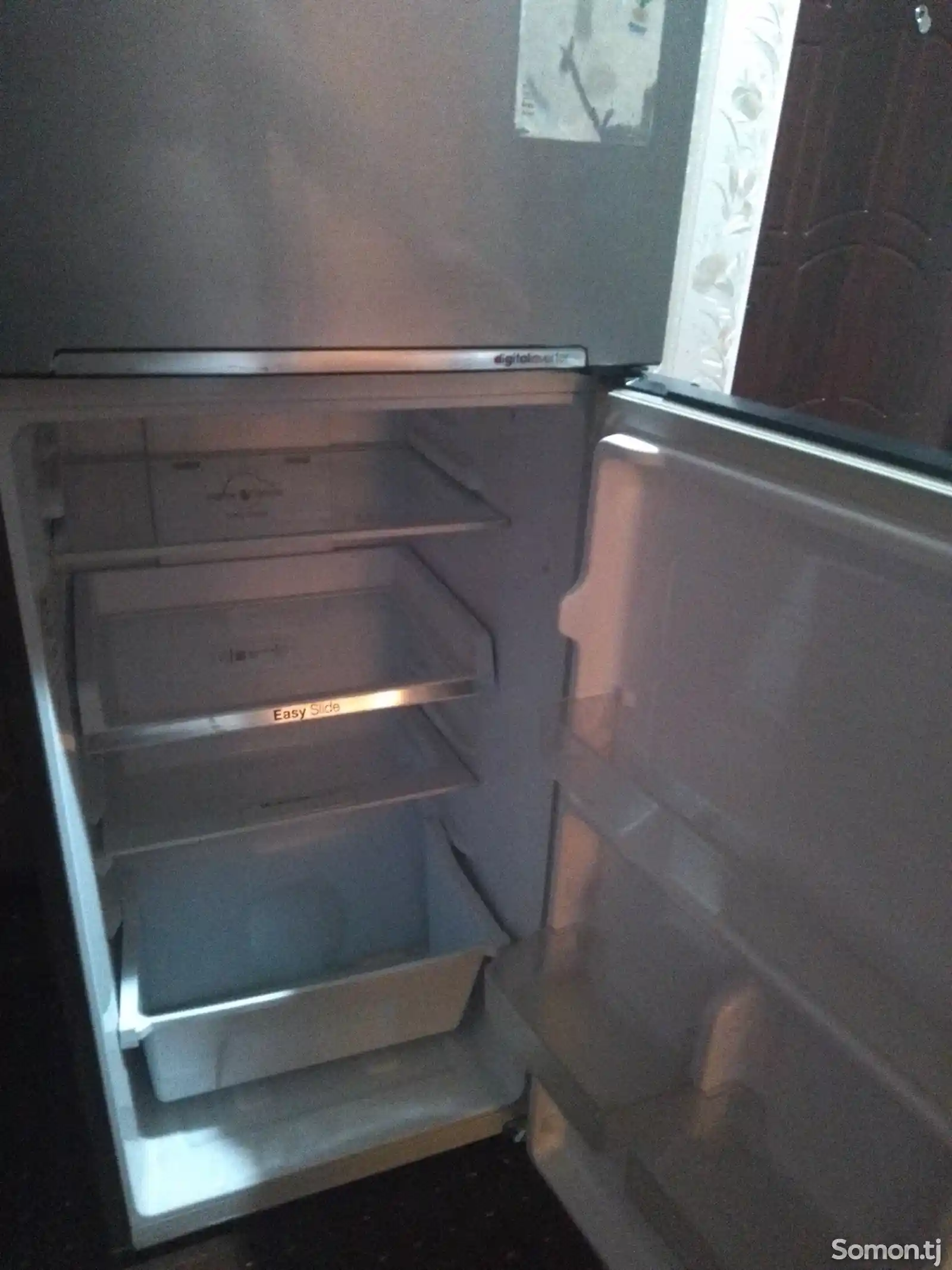 Холодильник двухкамерный Samsung-2