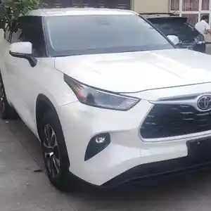 Toyota Highlander, 2021