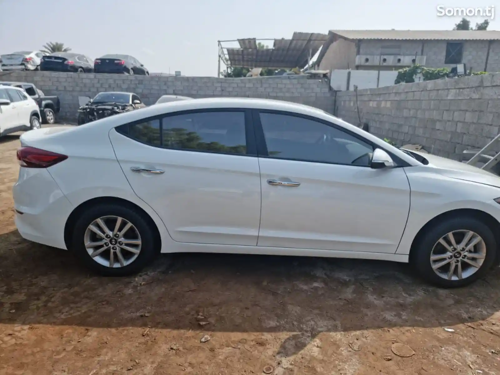 Hyundai Elantra, 2019-4