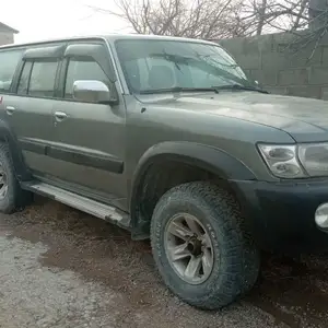 Nissan Patrol, 2003