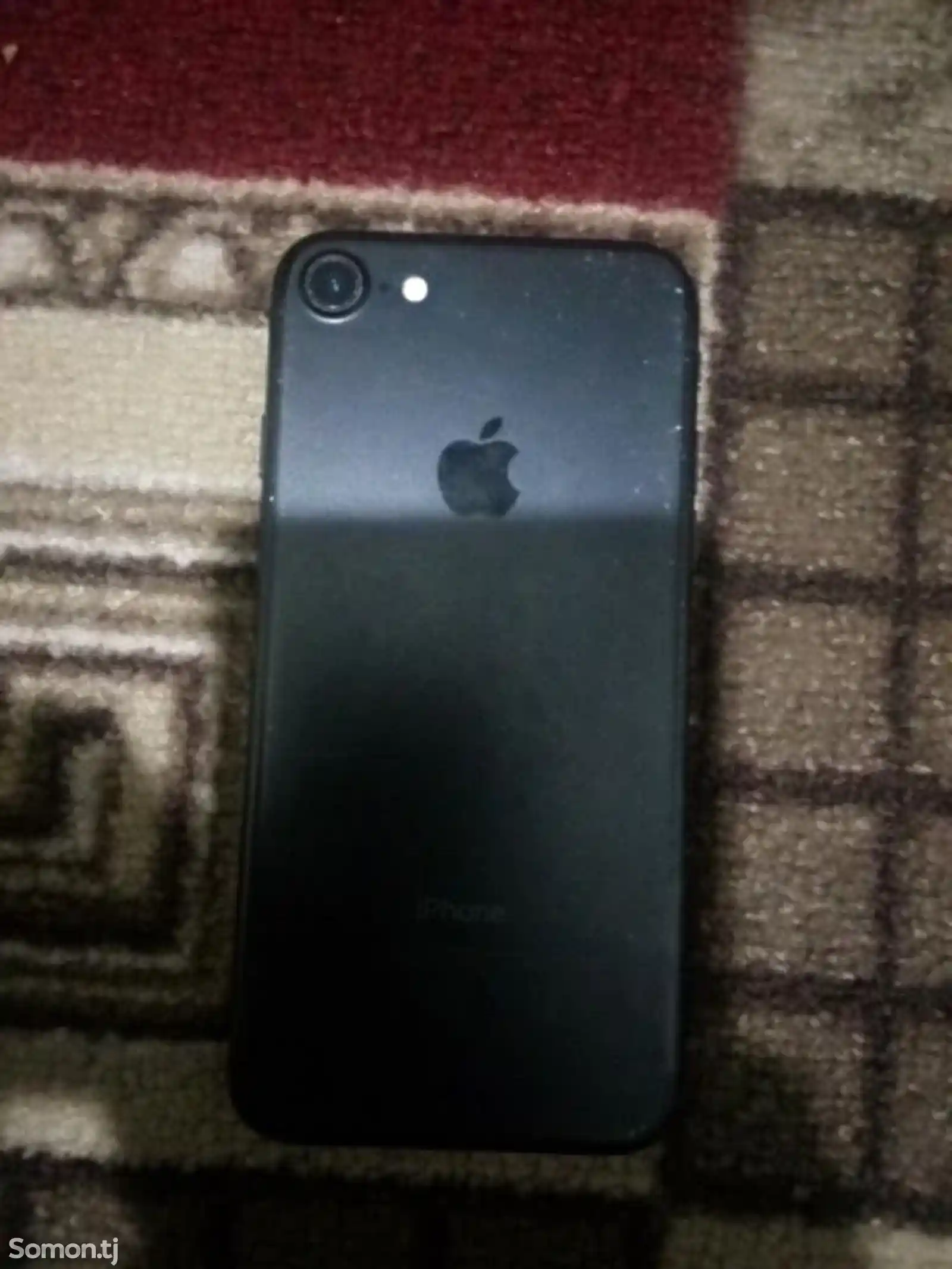 Apple iPhone 7, 128 gb-1