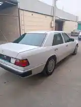 Mercedes-Benz W124, 1992-13