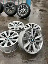 Диски R17 на BMW F10 F30 F90-7