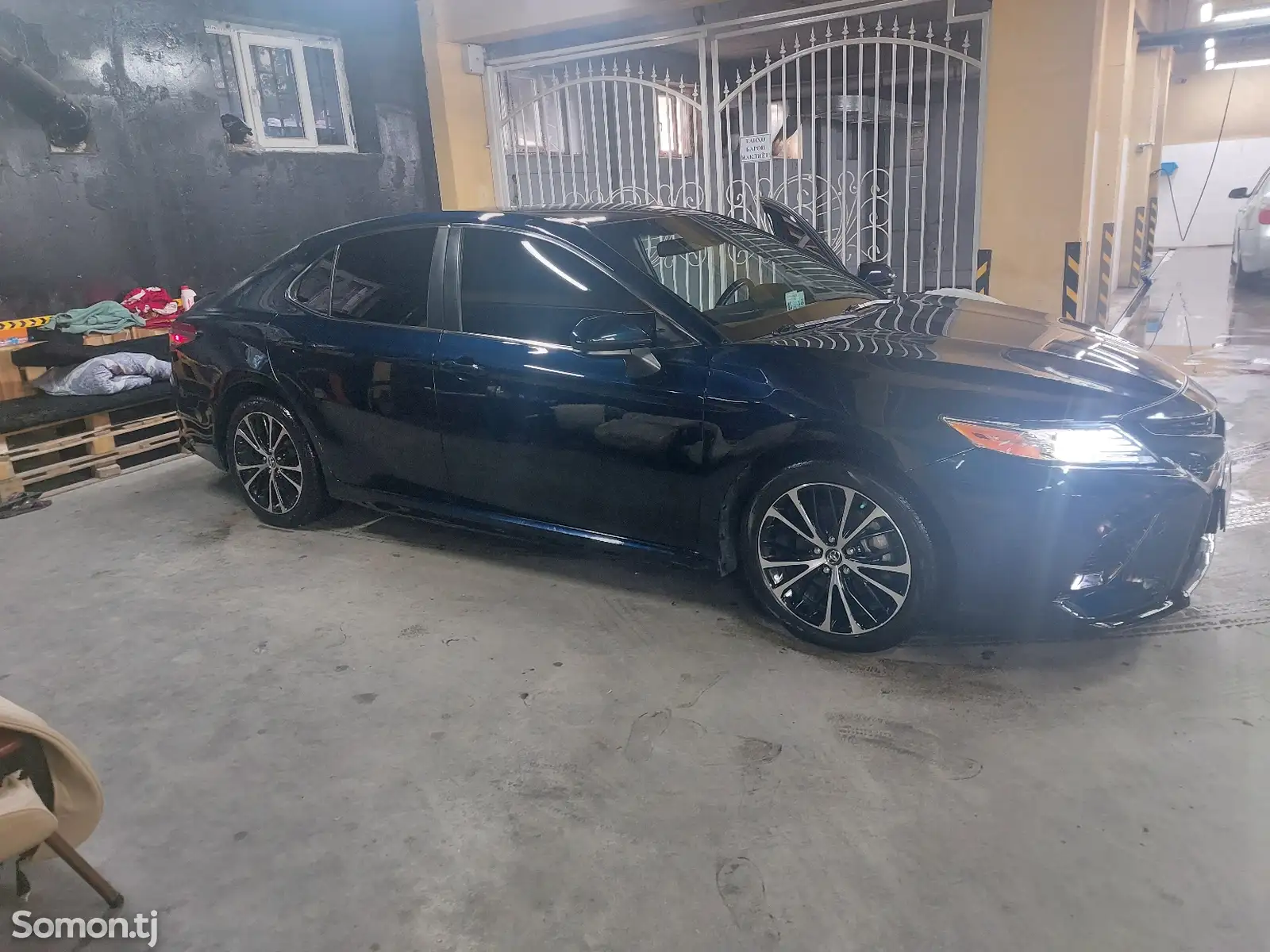 Toyota Camry, 2018-6