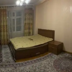 2-комн. квартира, 6 этаж, 80м², 112 мкр, Бобоҷон Ғафуров