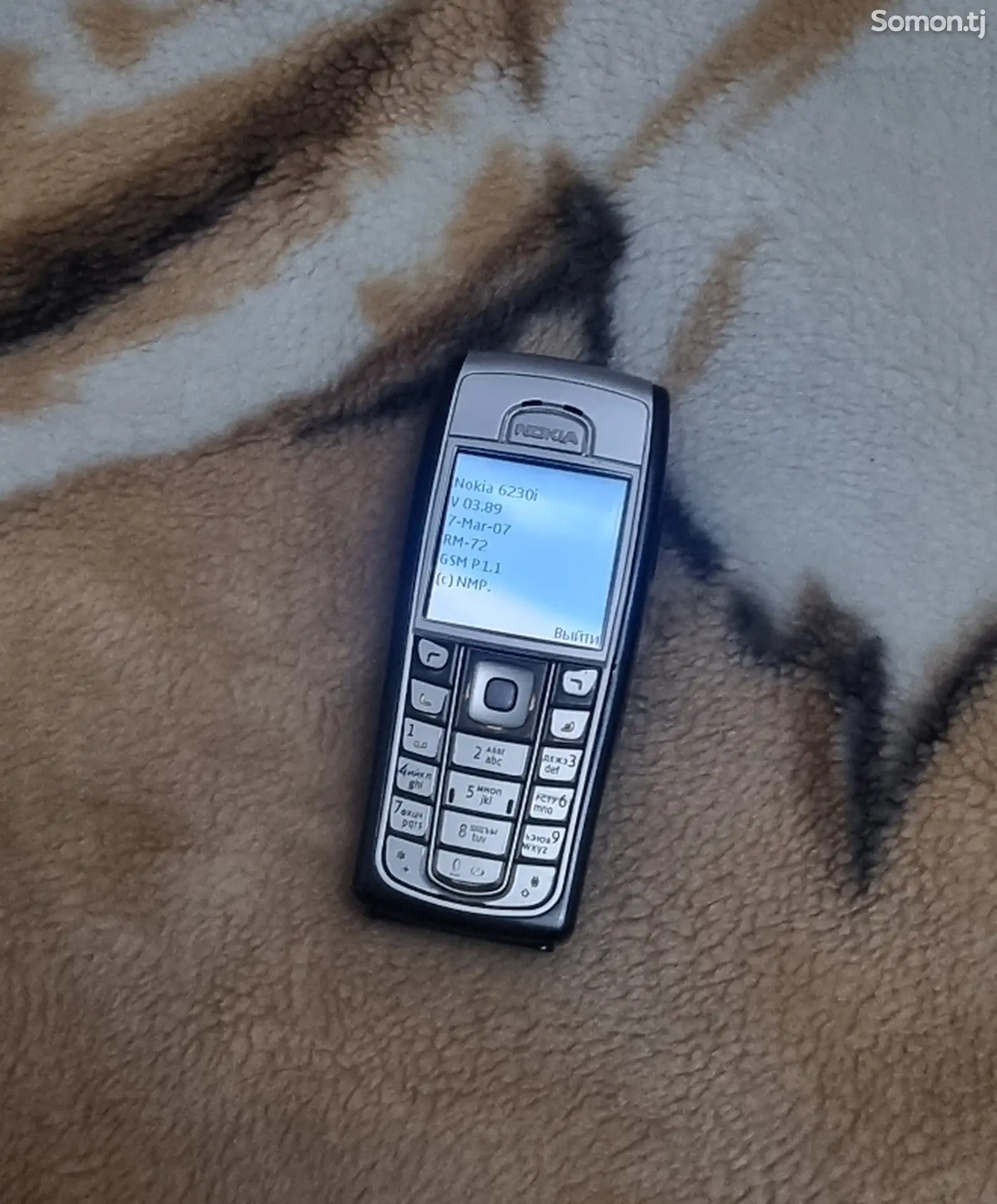 Nokia 6230i-1