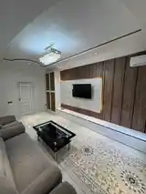 2-комн. квартира, 4 этаж, 93м², дом печат-2