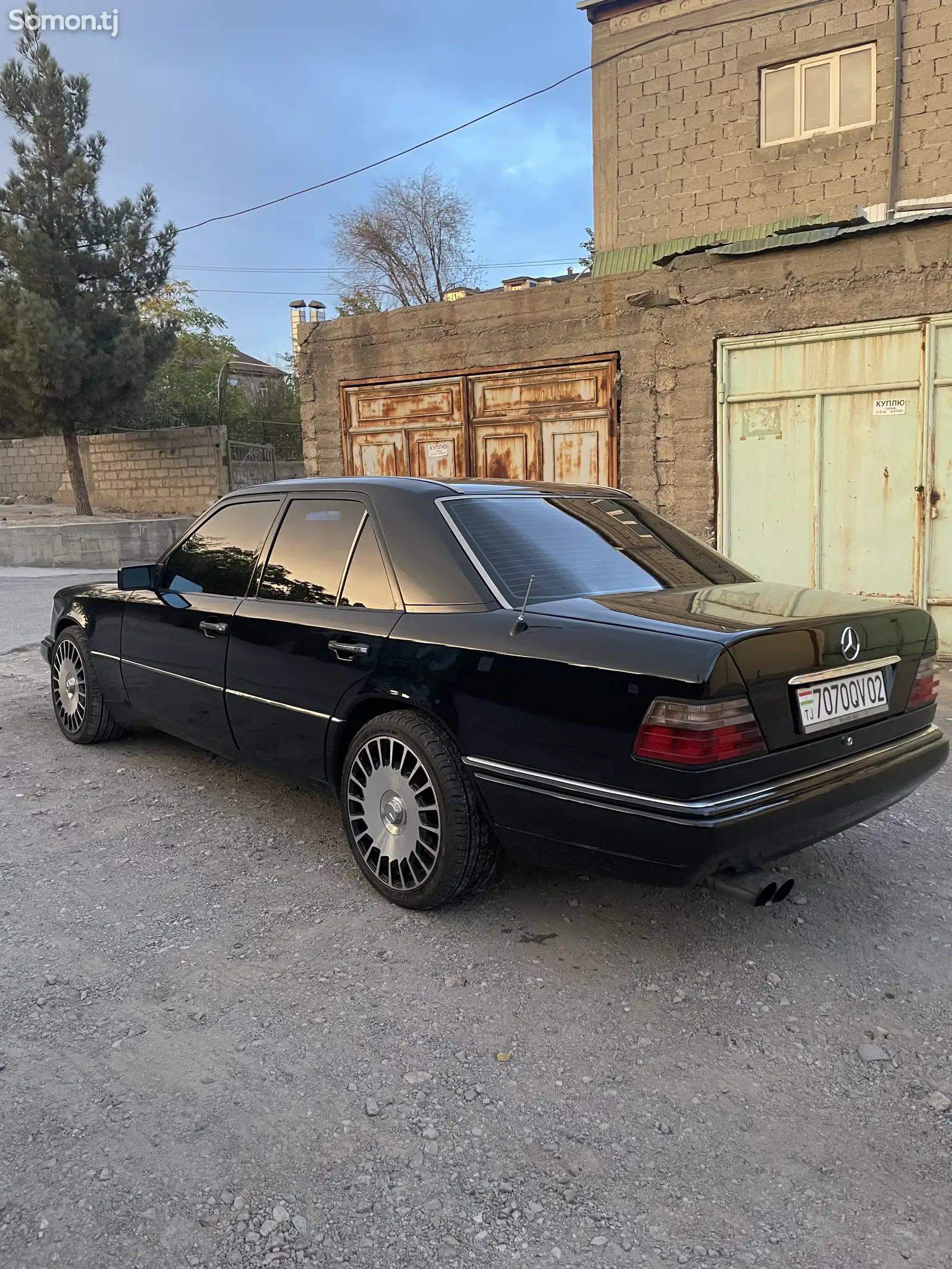 Mercedes-Benz W124, 1993-9