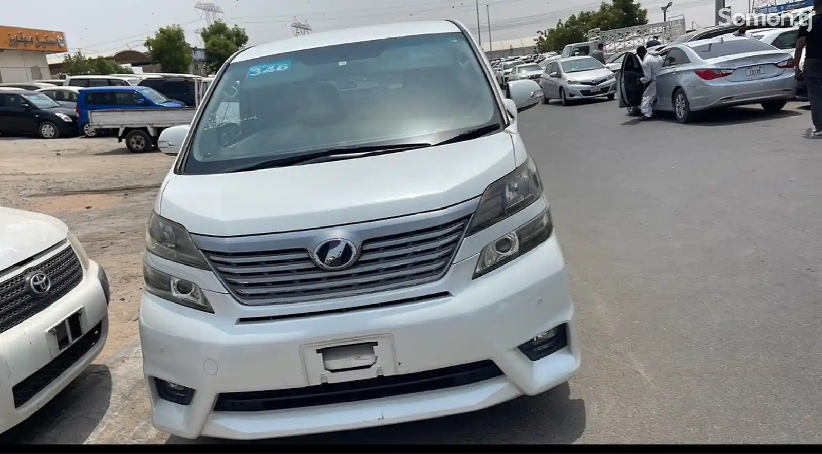 Toyota Vellfire, 2014-6