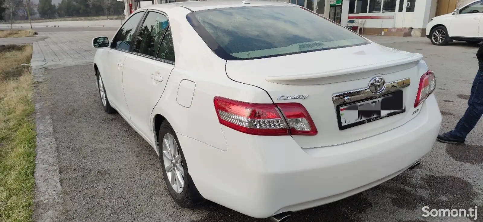 Toyota Camry, 2010-1