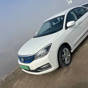 Dongfeng Landian E5, 2019