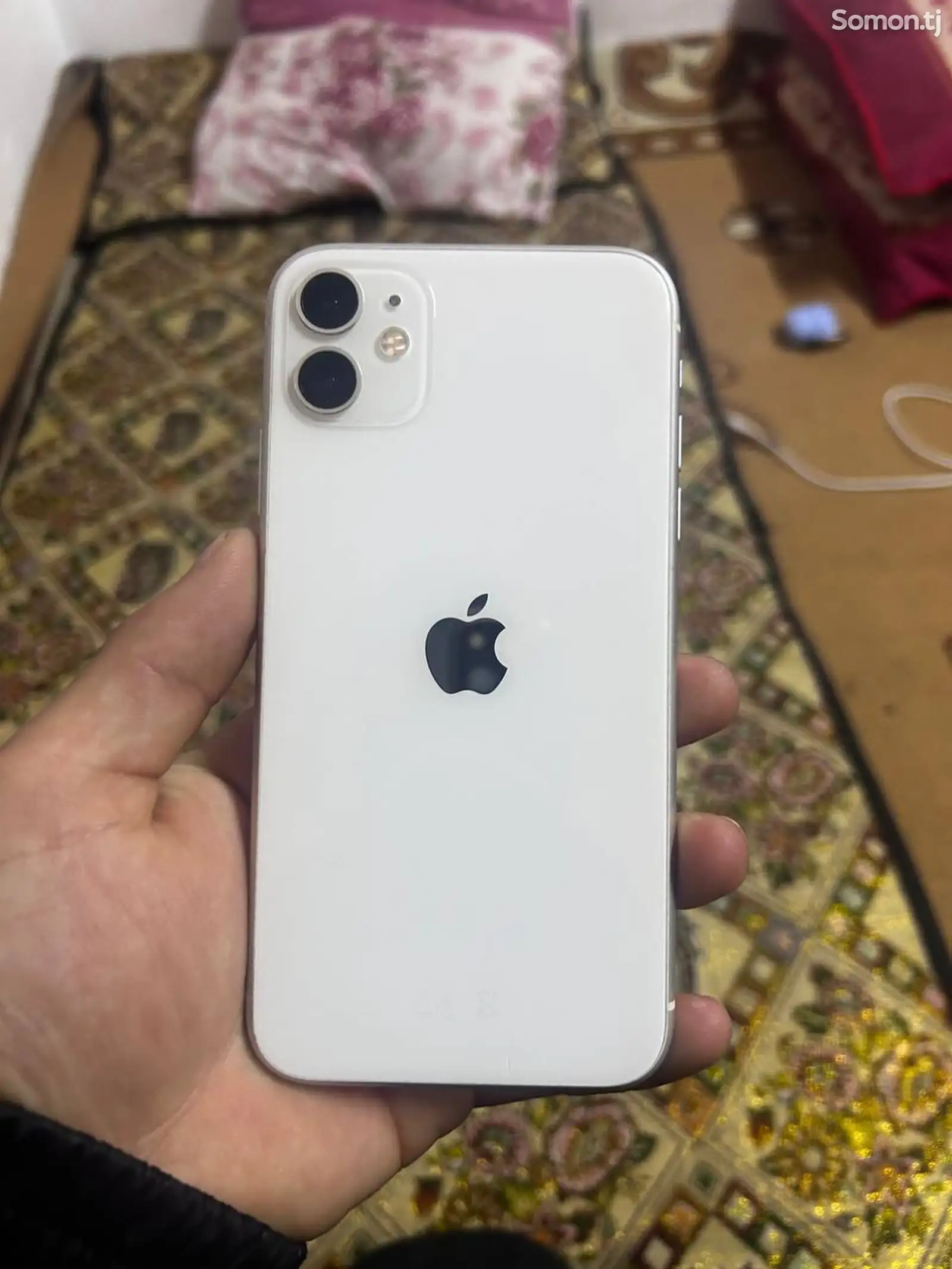 Apple iPhone 11, 64 gb, White-1