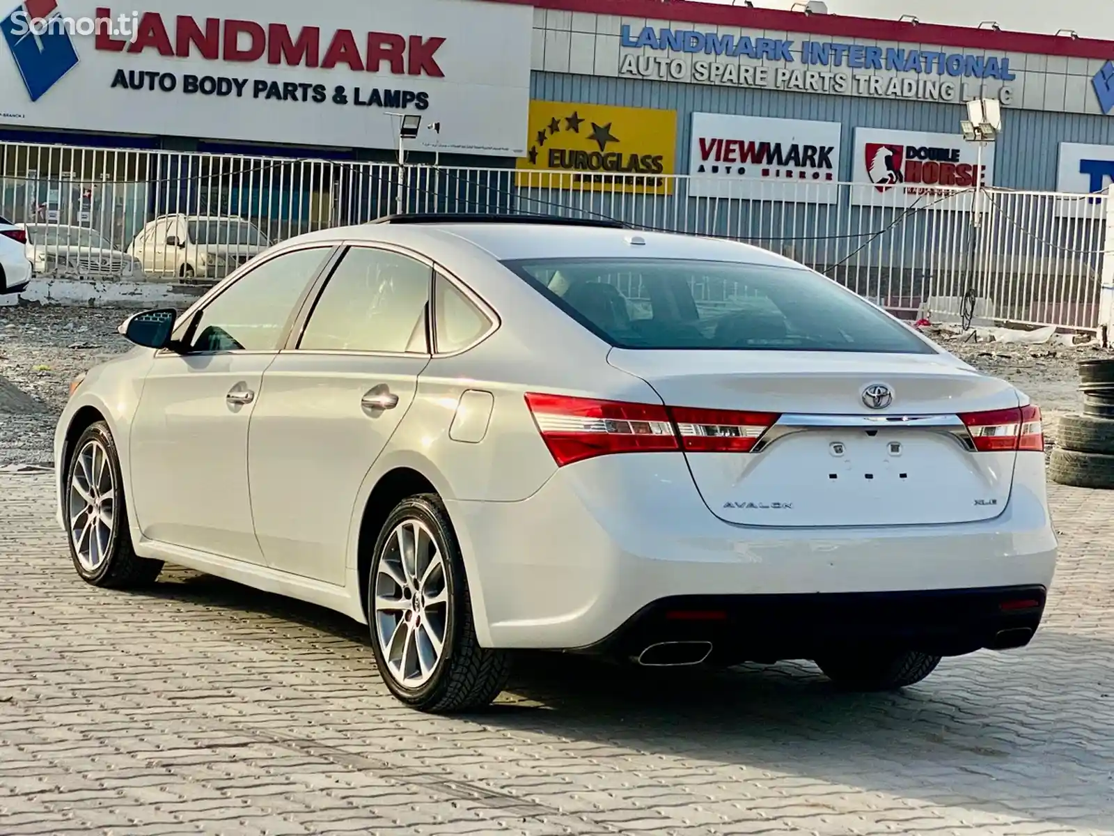 Toyota Avalon, 2015-4