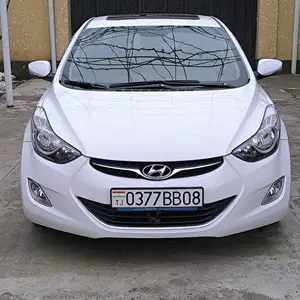 Hyundai Elantra, 2012