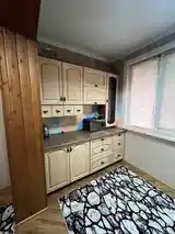 3-комн. квартира, 1 этаж, 100м², 82мкр-9