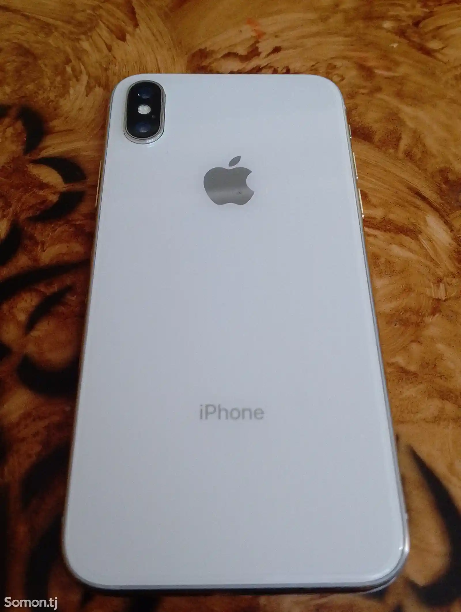 Apple IPhone Х/256гб  Silver-1