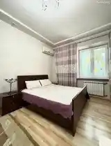 3-комн. квартира, 1 этаж, 81м², Ул. М. Турсунзода 8-7