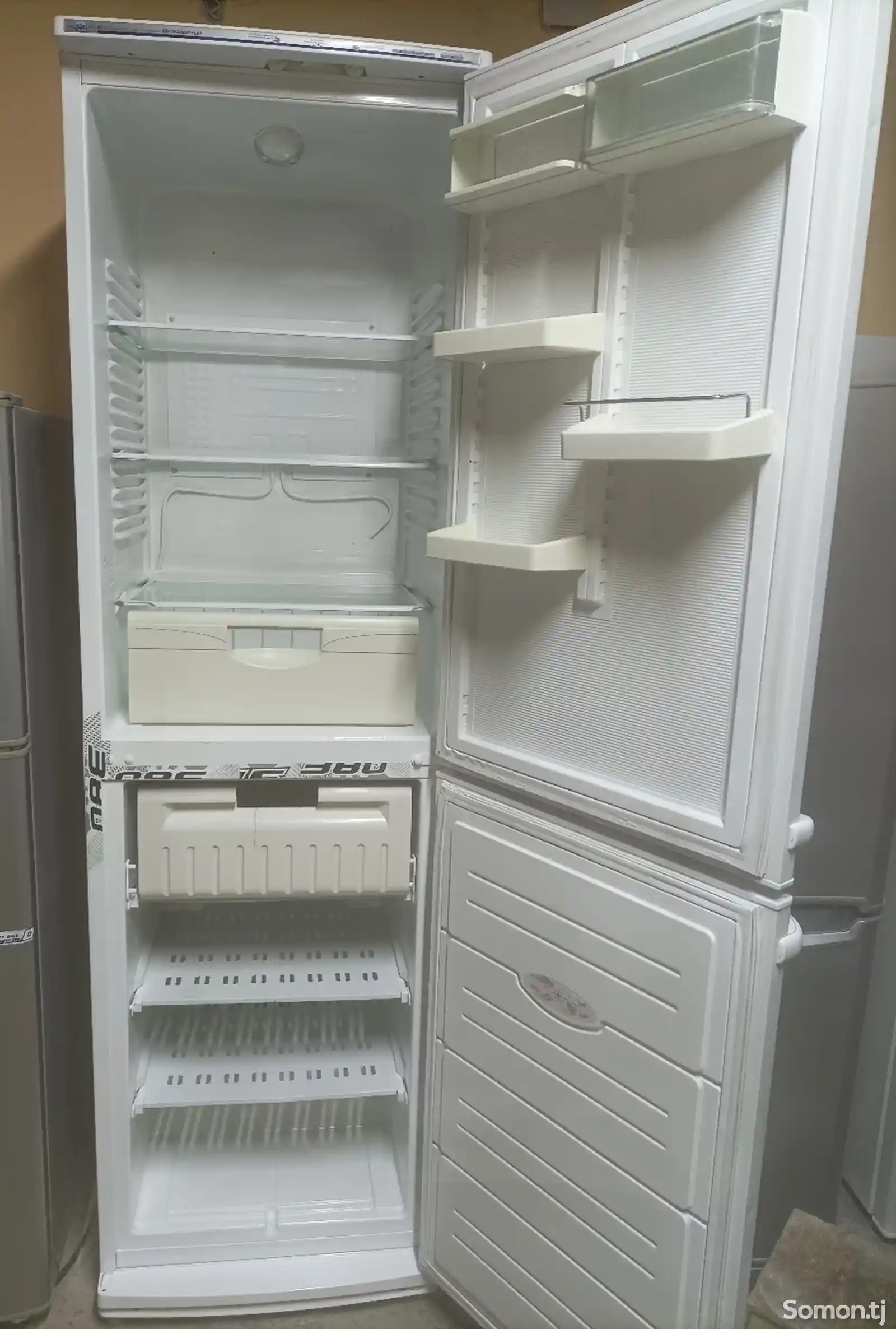 Холодильник Атлант двухкамерный-2