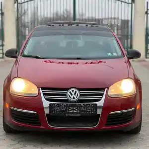 Volkswagen Jetta, 2008