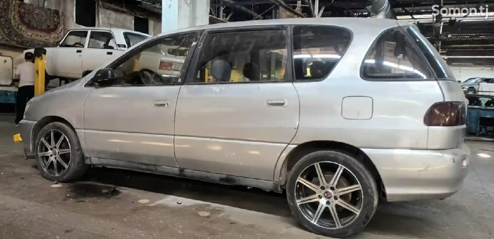 Toyota Ipsum, 1996-3