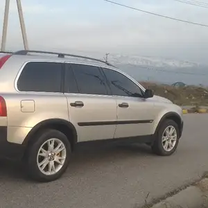 Volvo XC90, 2005