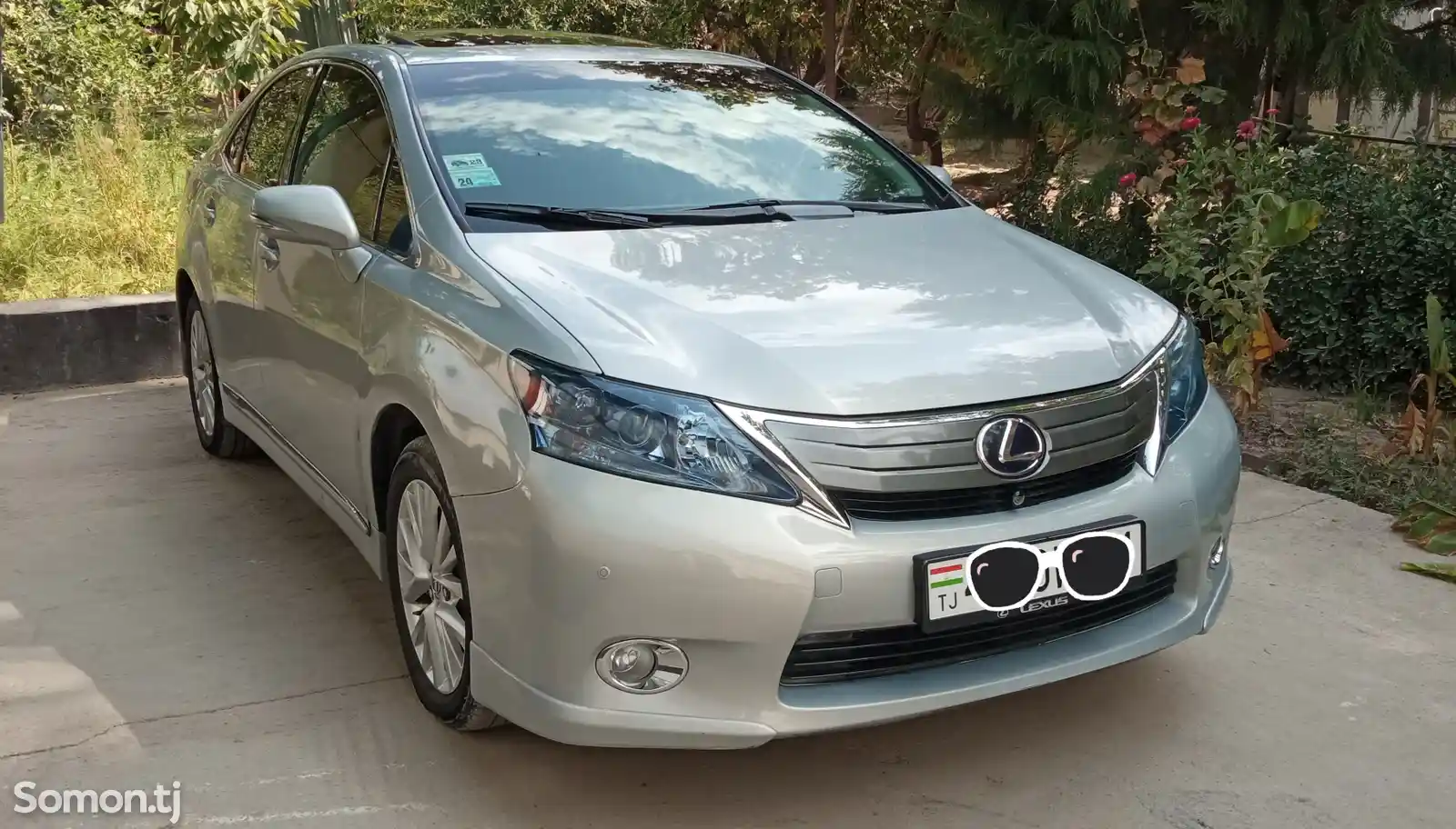 Lexus HS series, 2011-10