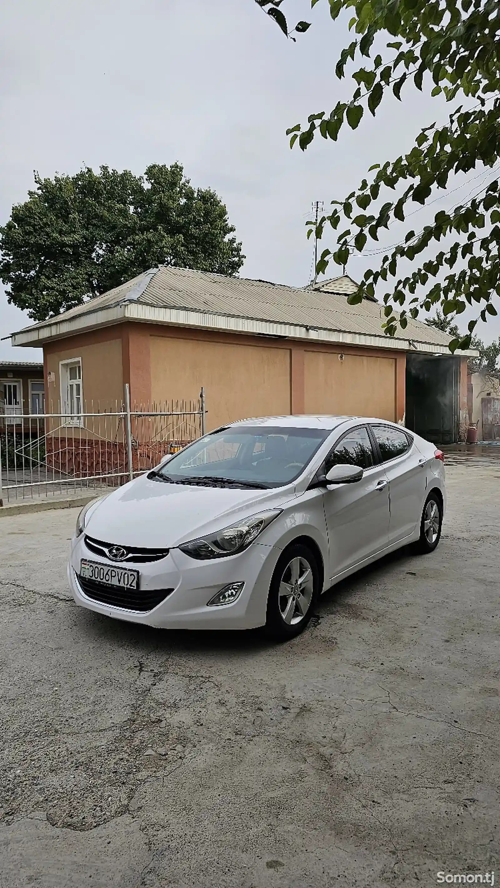 Hyundai Avante, 2013-1