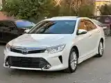 Toyota Camry, 2015-11