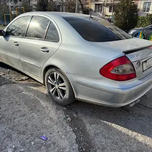 Mercedes-Benz E class, 2002