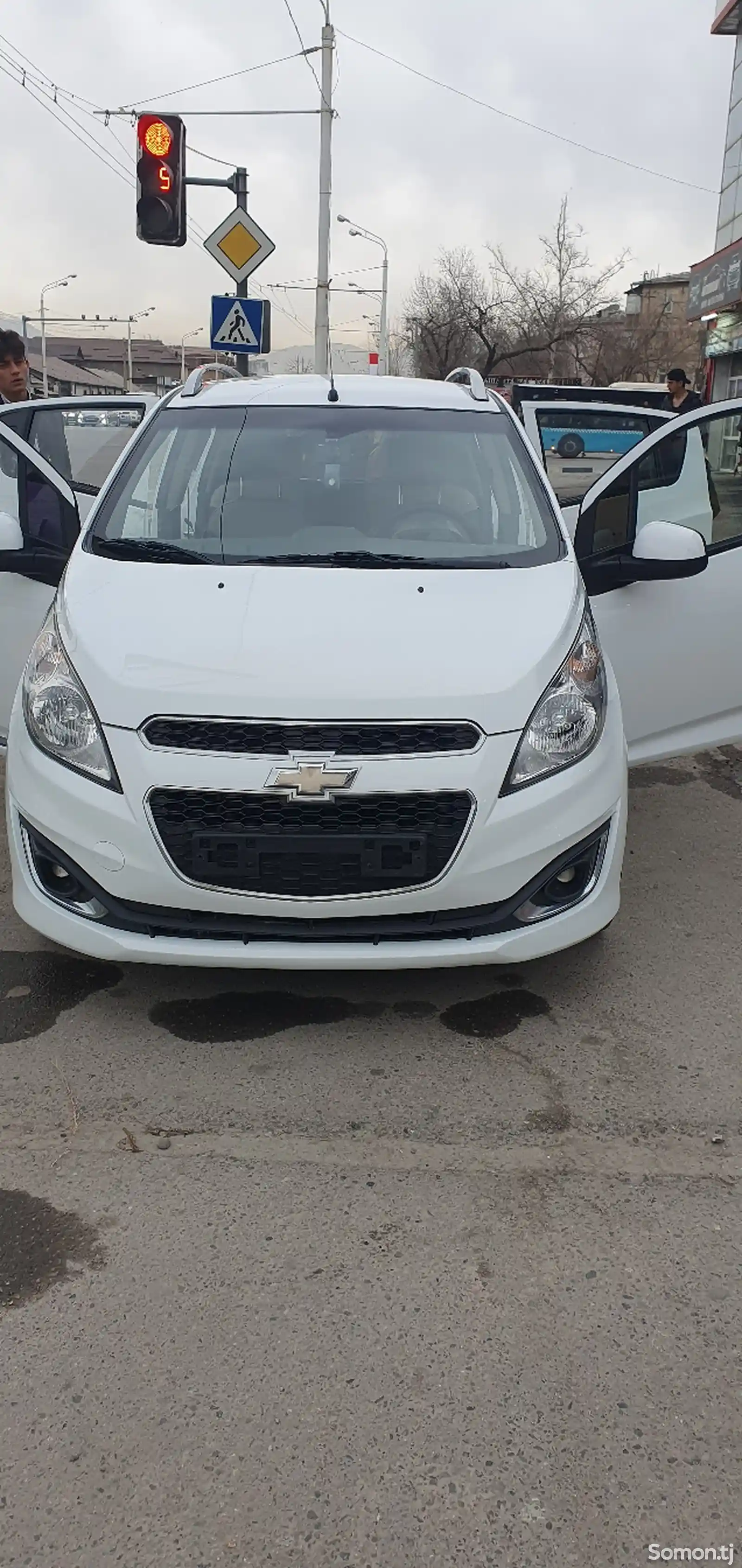 Chevrolet Spark, 2015-5