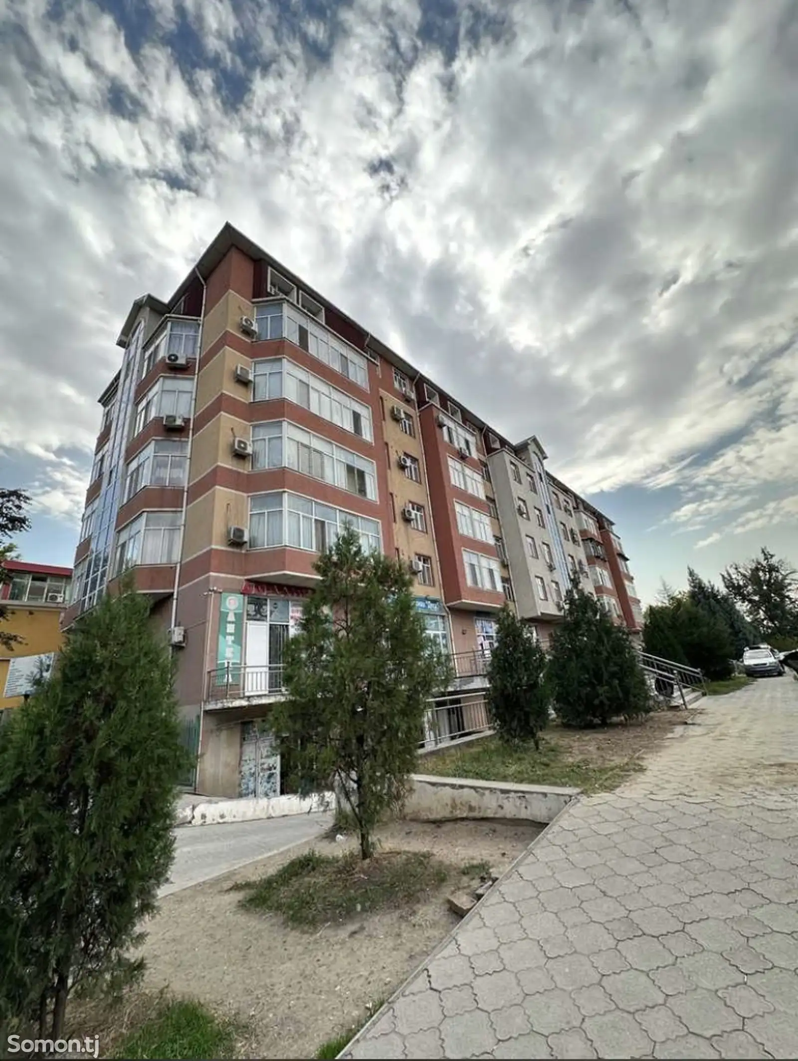 2-комн. квартира, 2 этаж, 68м², Сино-3