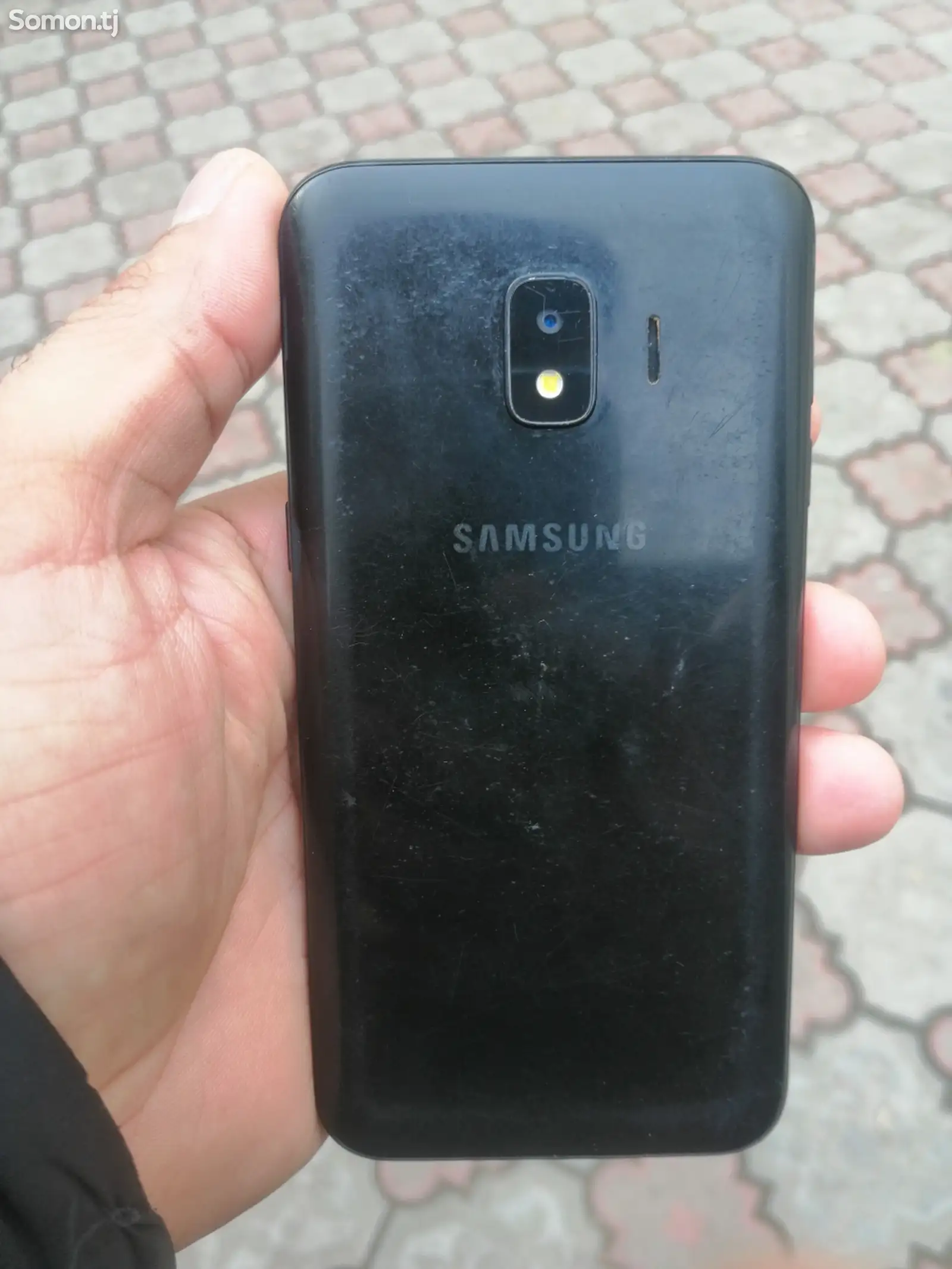 Samsung Galaxy J4-1