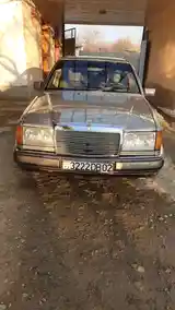 Mercedes-Benz W124, 1988-4