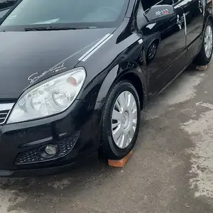 Opel Astra H, 2008