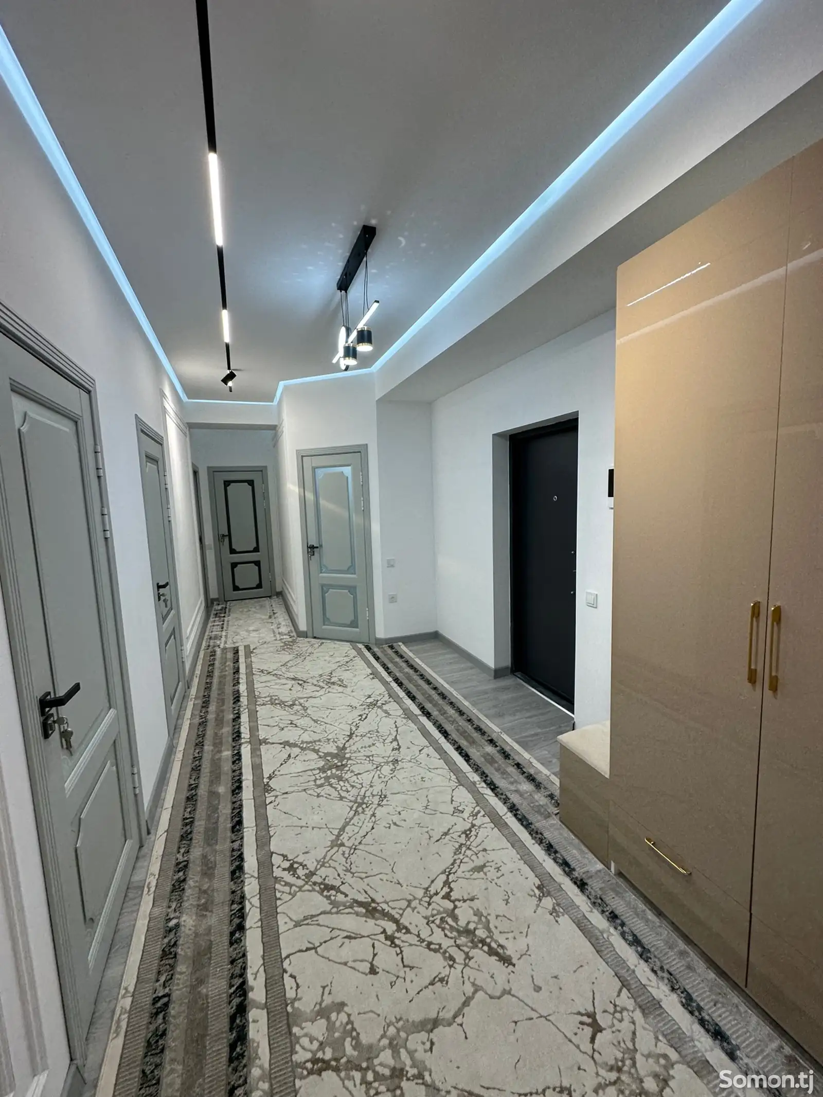 3-комн. квартира, 12 этаж, 98 м², Айни 53-1