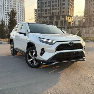 Toyota RAV 4, 2023