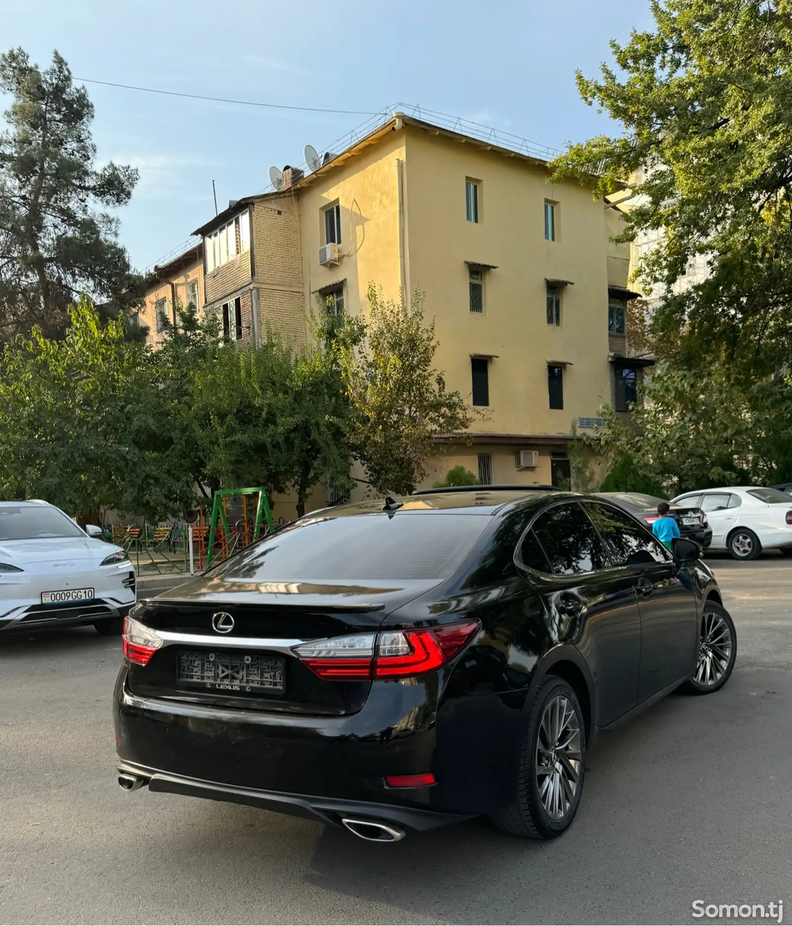 Lexus ES series, 2014-4