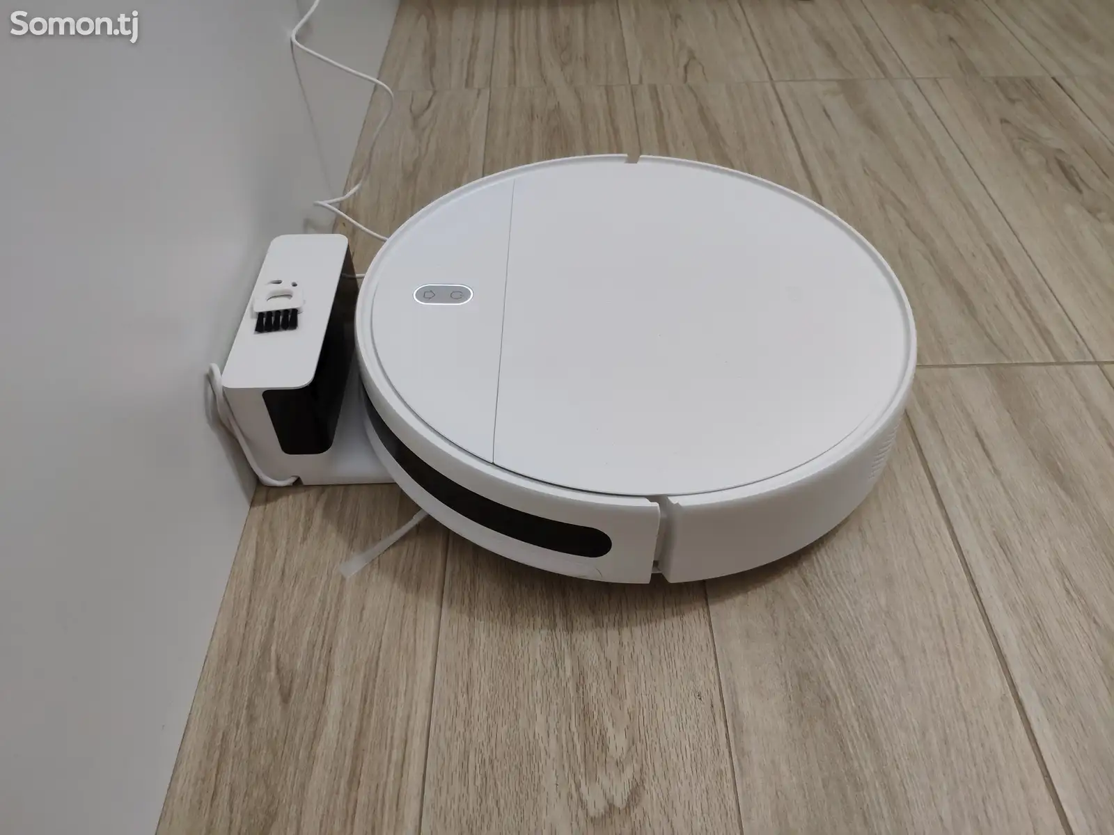 Робот-пылесос Xiaomi Mi Robot Vacuum E10-1