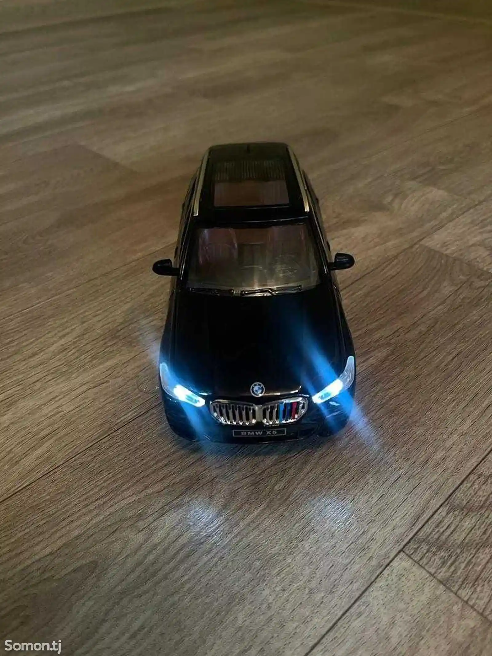 Игрушка машинка BMW x5-2