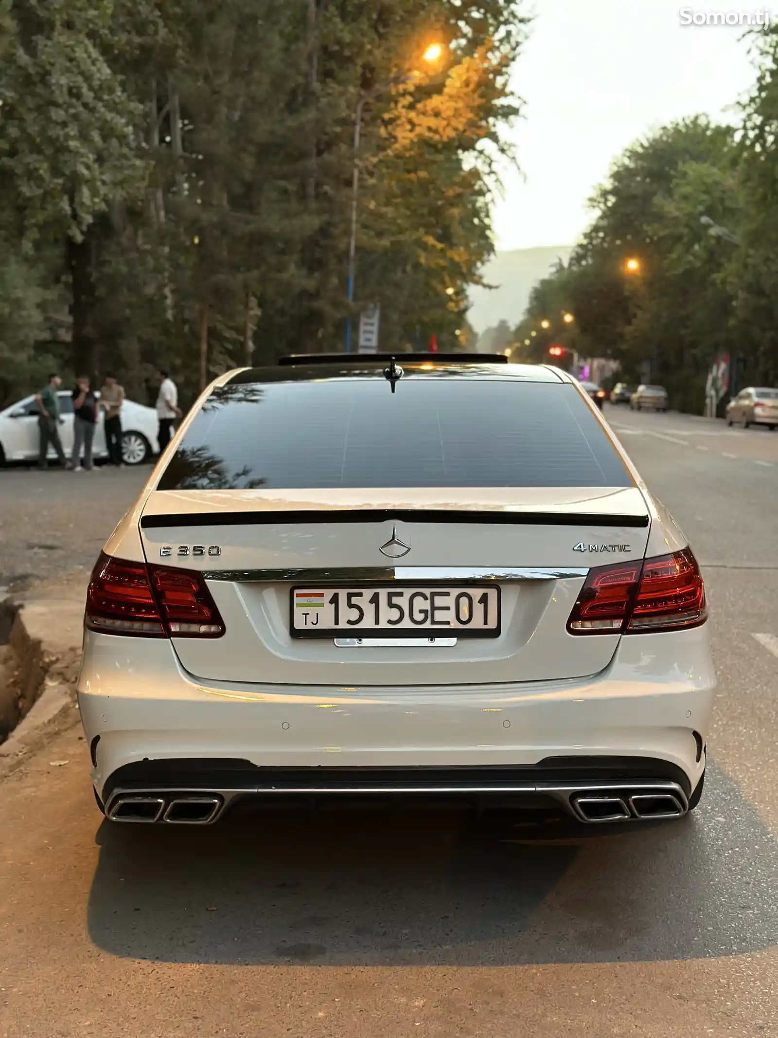 Mercedes-Benz E class, 2010-4