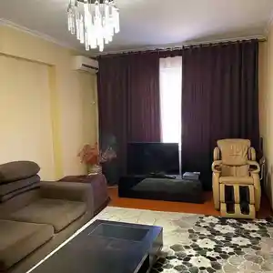 2-комн. квартира, 2 этаж, 90м², 91 мкр