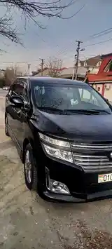 Nissan Elgrand, 2015-7