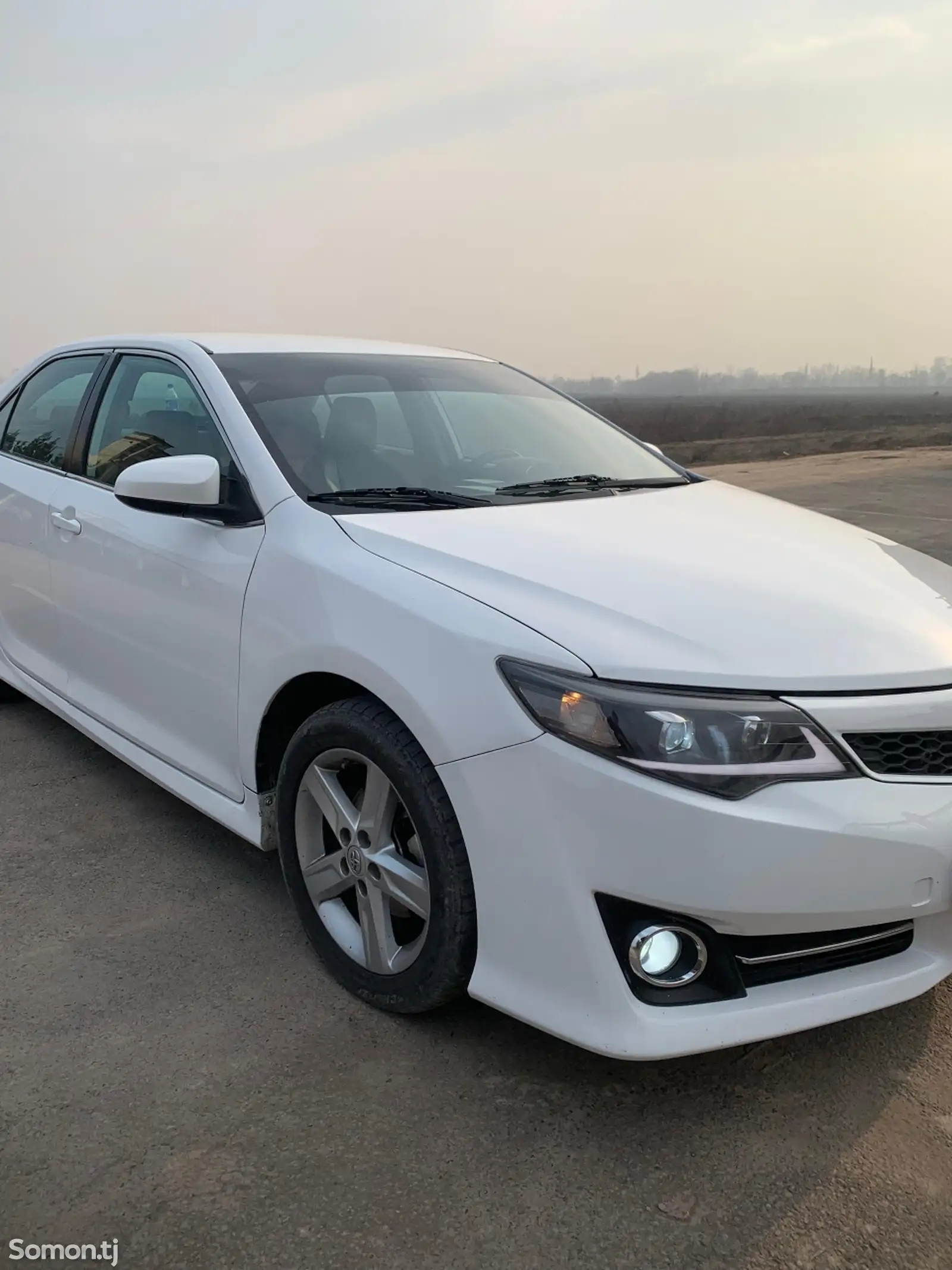 Toyota Camry, 2012-1