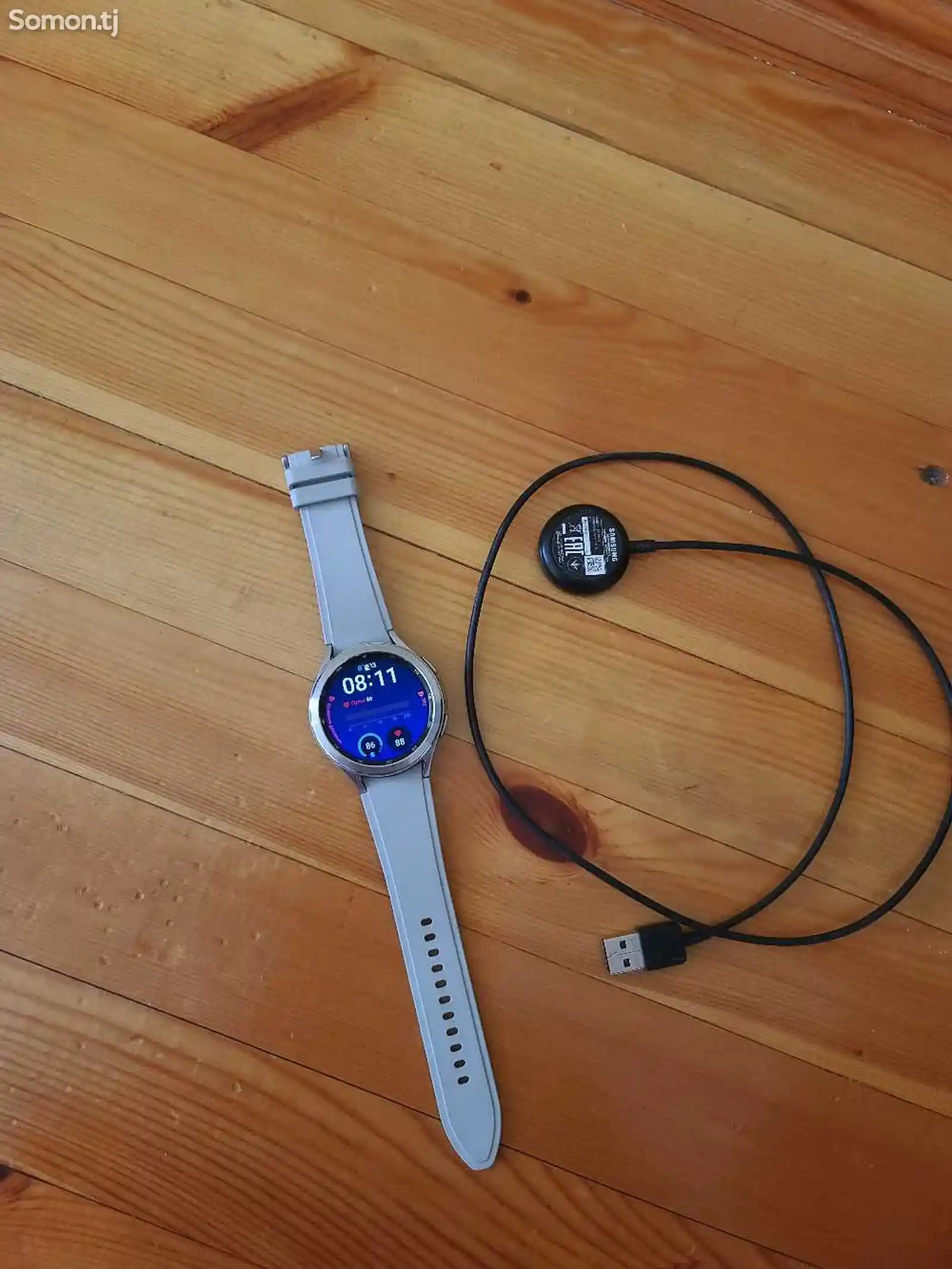 Cмарт часы Samsung Galaxy Watch 4 Sport-1