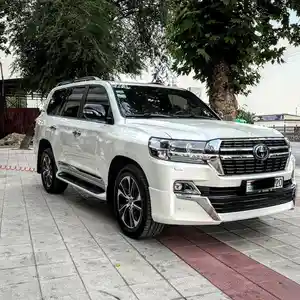 Toyota Land Cruiser, 2021